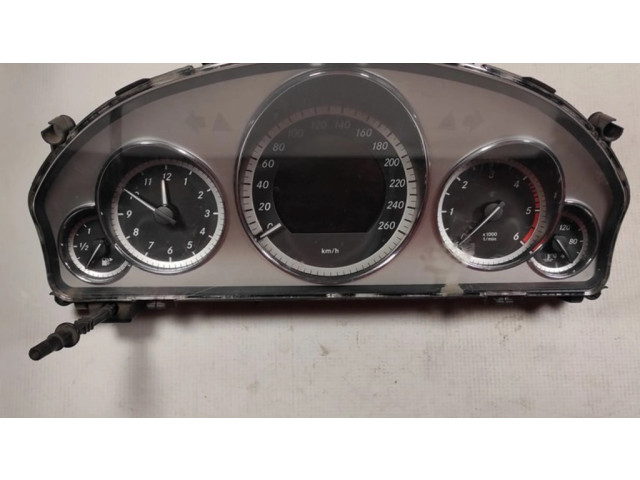 Přístrojová deska  Mercedes-Benz E W212 2010 A2129003309, A2C53257171  