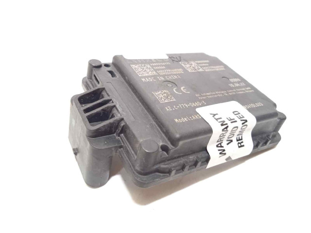 Блок управления 8892136175, P8892136175   Lynk & co 01