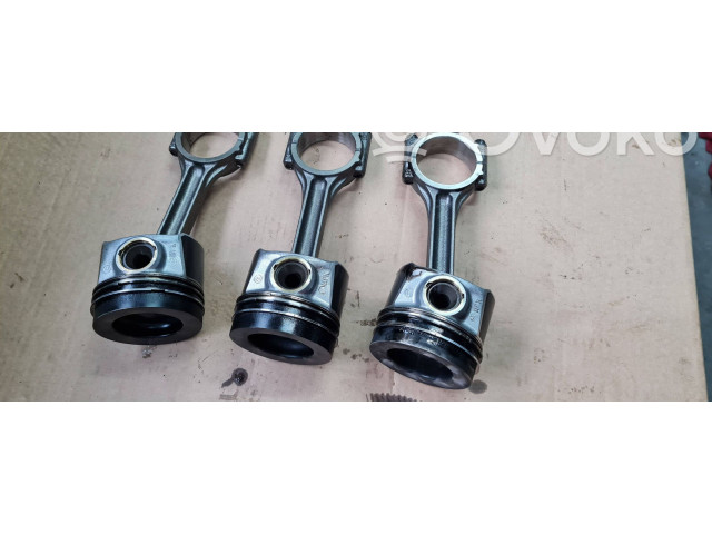 Ojnice  04L105401A    Audi A5  