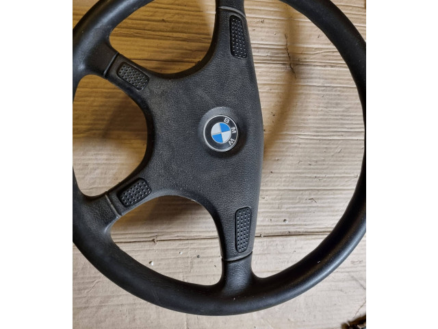 Volant BMW 5 E34 1994   