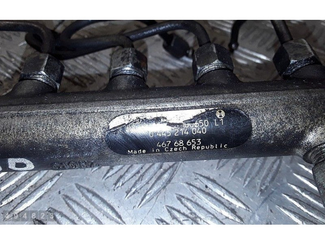 Vstřikovací lišta 0445214040, 46768653   Alfa Romeo 147     