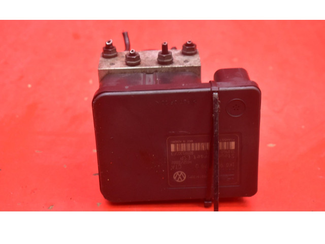 Jednotka ABS 1K0614517M, 1K0614517M   Audi A3 S3 A3 Sportback 8P 2005