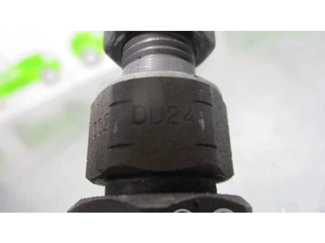 Vstřikovač 002EU03, 002DU24   Hyundai H-100  pro naftový motor 2.5 D 4BH 