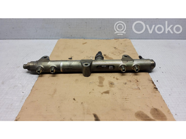 Топливная рампа 0445214041   Chrysler Voyager 2.8 