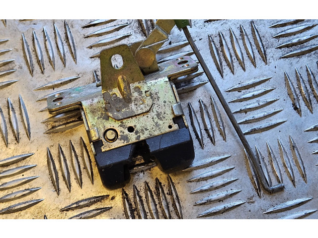 Zámek zadních dveří 09130569   Opel Astra G 2001