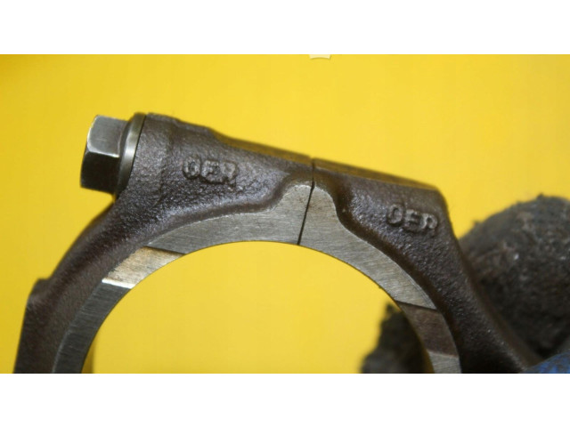 Píst 077B   Audi A6 S6 C4 4A     