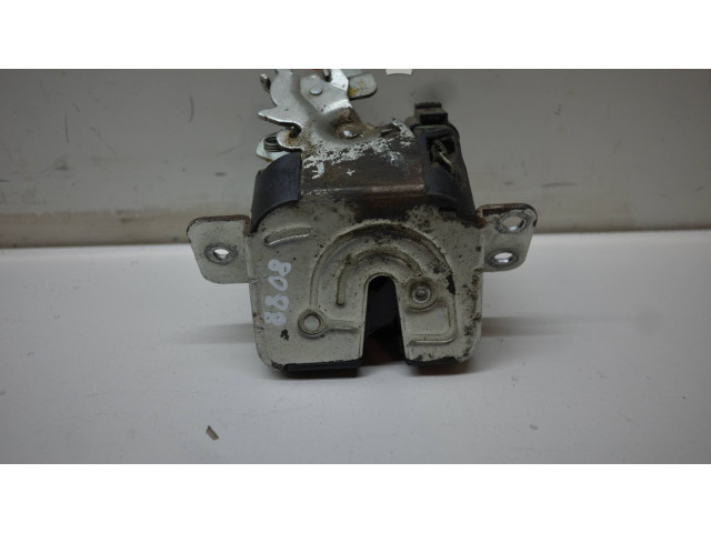 Замок багажника     Mitsubishi Colt 2004 - 2008 года