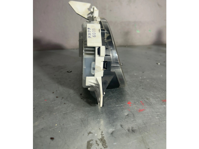 Панель приборов C23555430   Mazda 5       
