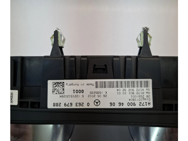 Přístrojová deska  Mercedes-Benz SLK R172 2012 A1729004606  
