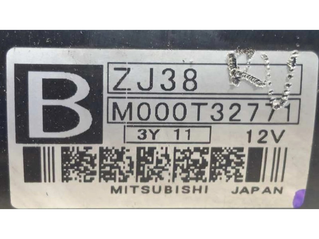 Стартер  M000T32771, ZJ3818400   Mazda 2
