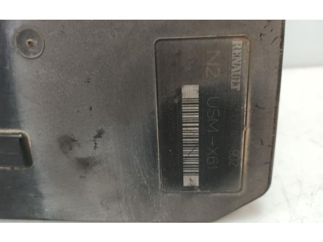   Pojistková skříňka 8200451902   Renault Kangoo  2008