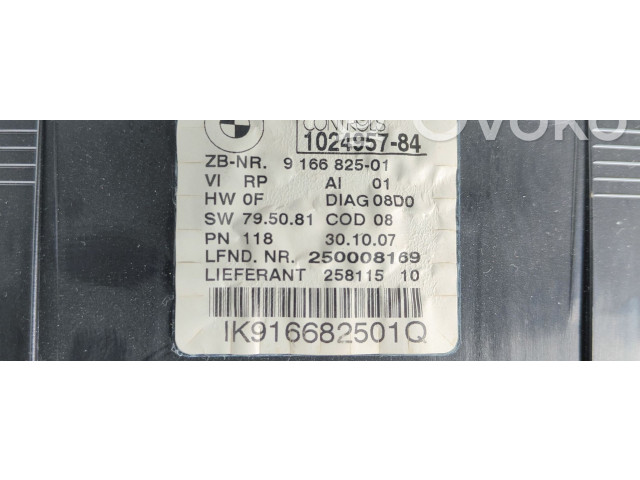 Přístrojová deska  BMW 1 E82 E88 2011 916682501  