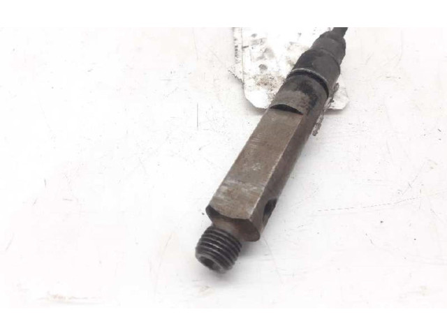 Vstřikovač 7700875036   Renault Laguna I     
