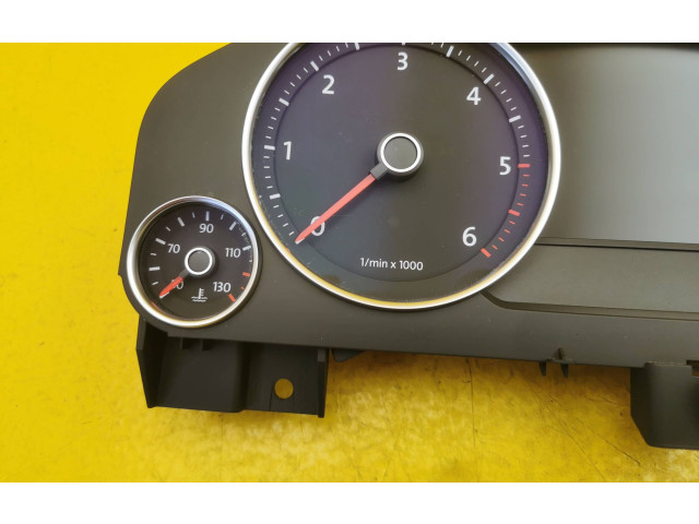 Панель приборов 7P6920881G, 7P6920881   Volkswagen Touareg II       
