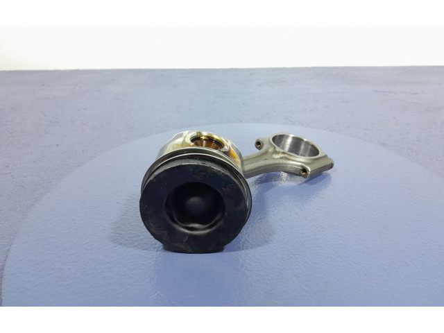  Поршень  9818178480, 9818178480  Toyota Proace  