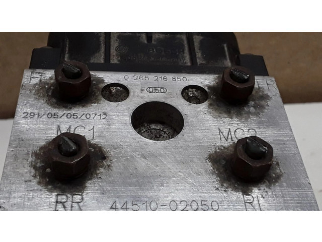 Jednotka ABS 4451002050, 0273004571   Toyota Corolla E120 E130 2003