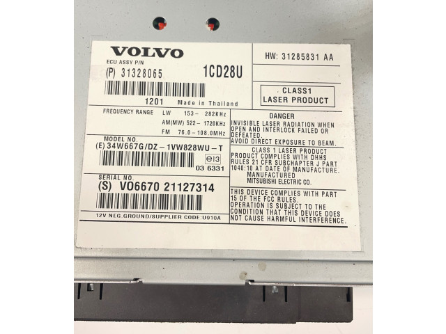   Pojistková skříňka 31328065, 34w667g   Volvo XC70 2011