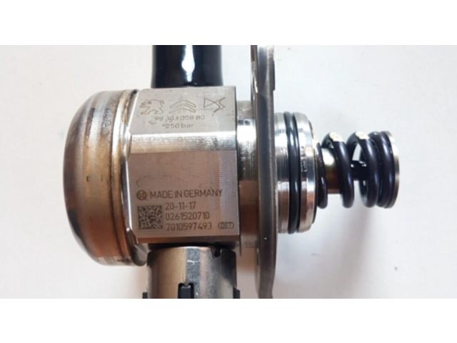 Vstřikovací čerpadlo 9830305880, 0261520710   Peugeot 208  pro benzínový motor 1.2 1654508580 EB2ADTD