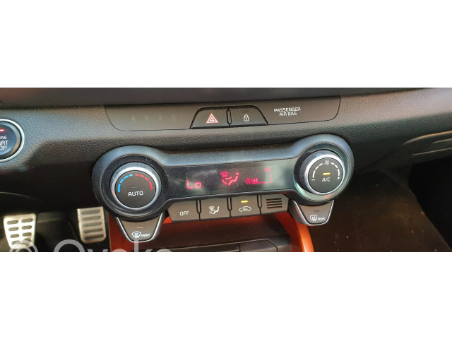 Блок управления климат-контролем 97250H8220SA1   KIA Stonic