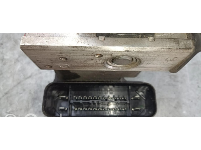 Jednotka ABS 8V512M110AD   Ford Fiesta 2008