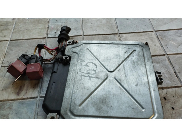 Řídící jednotka 7700864283   Renault Safrane 1992