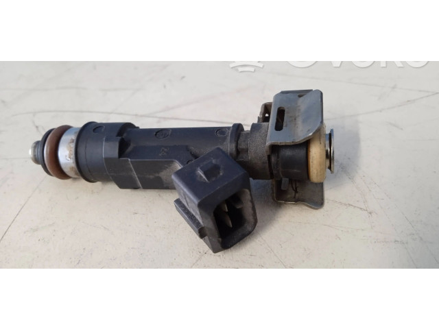 Vstřikovač 0280158822   Opel Zafira C     