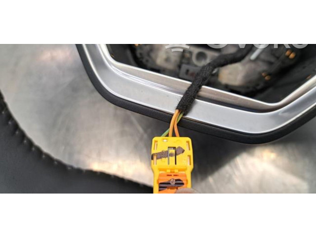 Volant Peugeot 308 2022 98349640ZD  