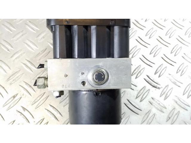 Jednotka ABS 10096045883, 13434670   Chevrolet Cruze 2014