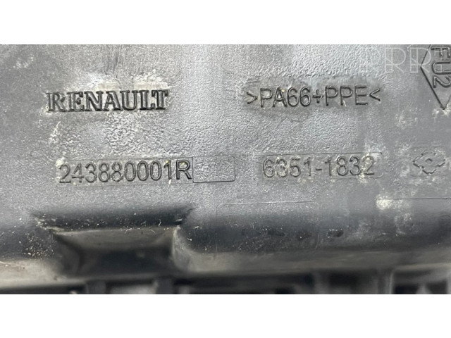 Блок предохранителей 243880001R, 63511832   Renault Megane III    