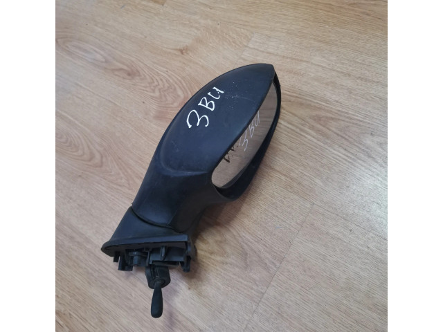 Zpětné zrcátko pravé Peugeot 206 2005  011030, 011019  