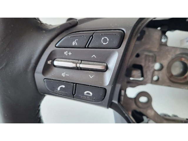 Руль Hyundai Kona I  2017-2023 года 96720K4640      