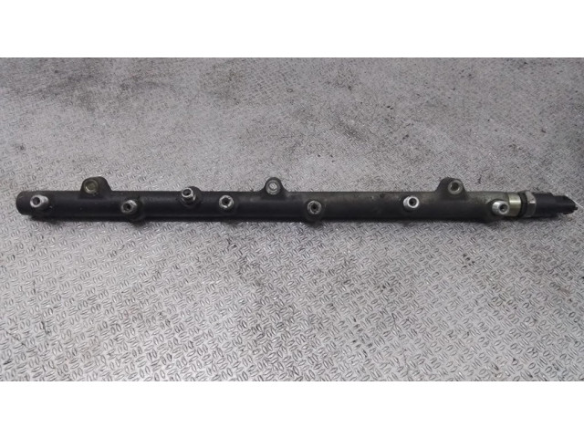Vstřikovací lišta 0445216002   BMW 5 E39  pro naftový motor 3.0  
