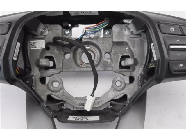 Руль Hyundai Kona I  2017 - 2023 года 56100J9180UN5      