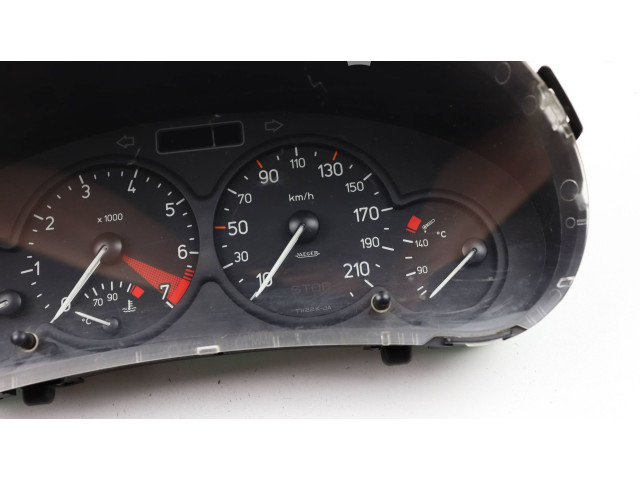 Přístrojová deska  Peugeot 206 2002 9648837080  