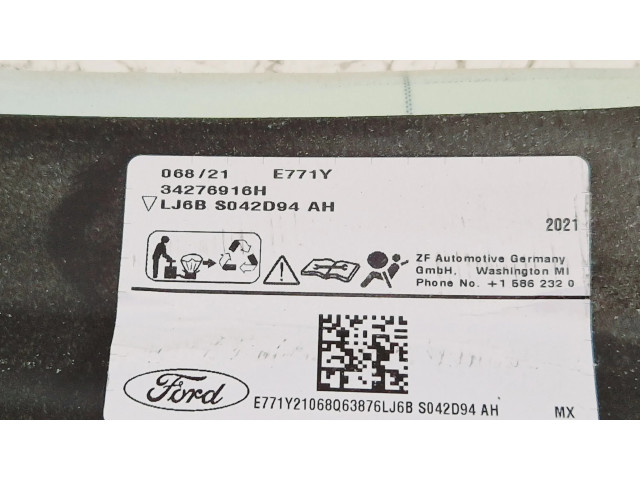 Боковая подушка безопасности LJ6BS042D94, LJ6BS042D94AH   Ford Escape IV