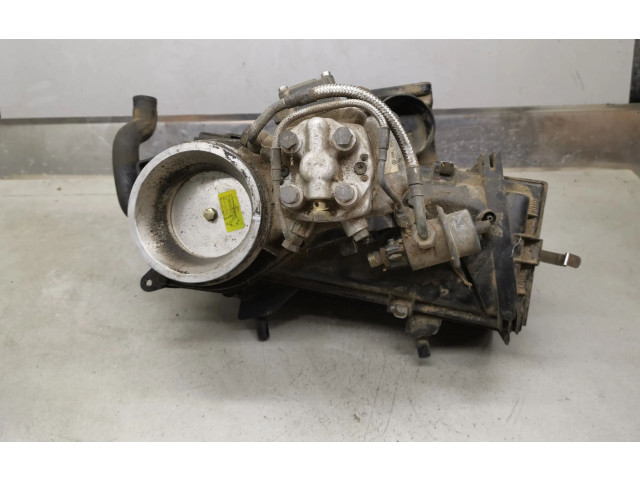 Vstřikovací lišta 0438121070, 026133353D   Audi 80 90 B3     