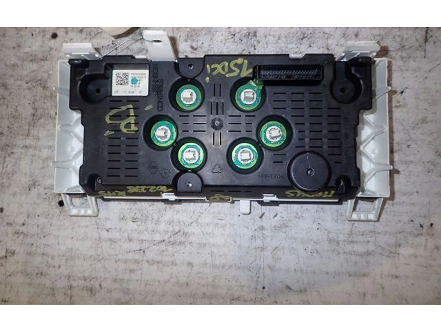 Панель приборов    Renault Modus       