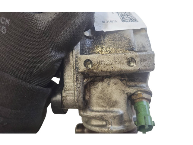 Vstřikovací čerpadlo 0445010681, 31372081   Volvo V60    D5244T15 
