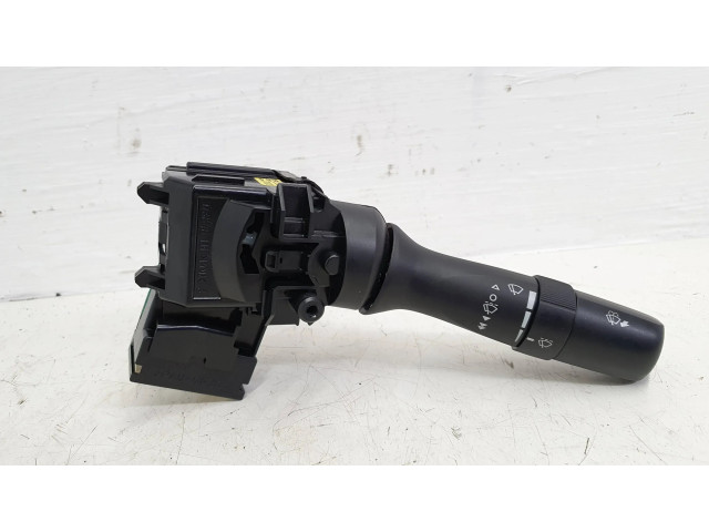 Ручка стеклоочистителей 3054217F547   Lexus IS 220D-250-350