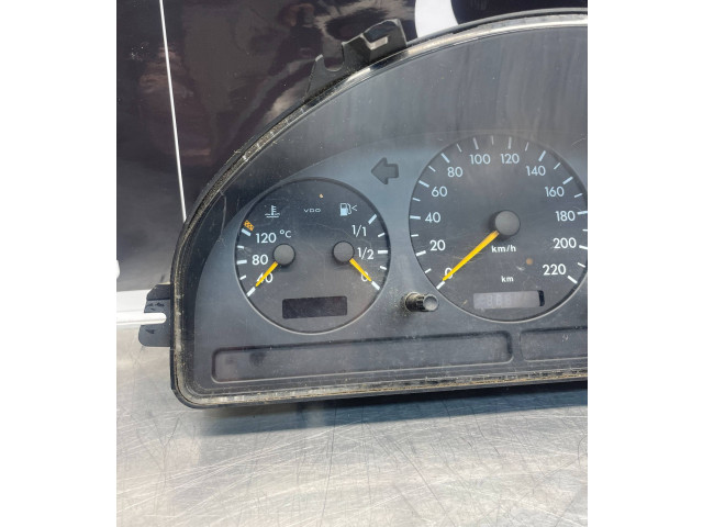 Přístrojová deska  Mercedes-Benz ML W163 2006 A1635403011  