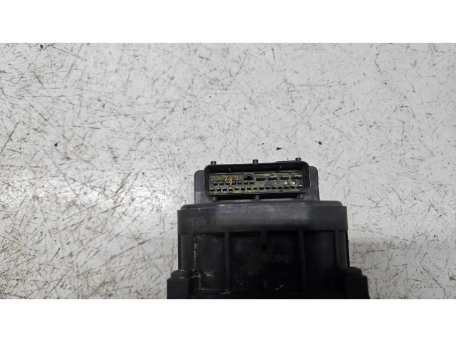 Блок АБС 8200085584, 0273004621   Renault  Clio II  1998-2001 года