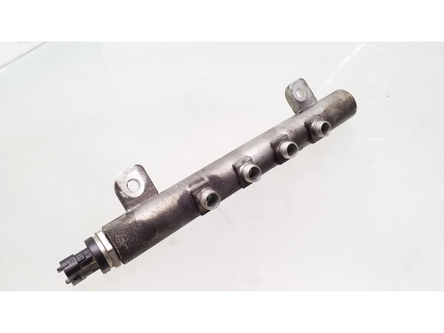 Vstřikovací lišta 0445214058, 55197372   Fiat Croma  pro naftový motor 1.9  