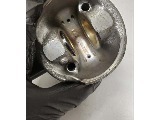 Píst 0832GA   Audi A6 S6 C7 4G     
