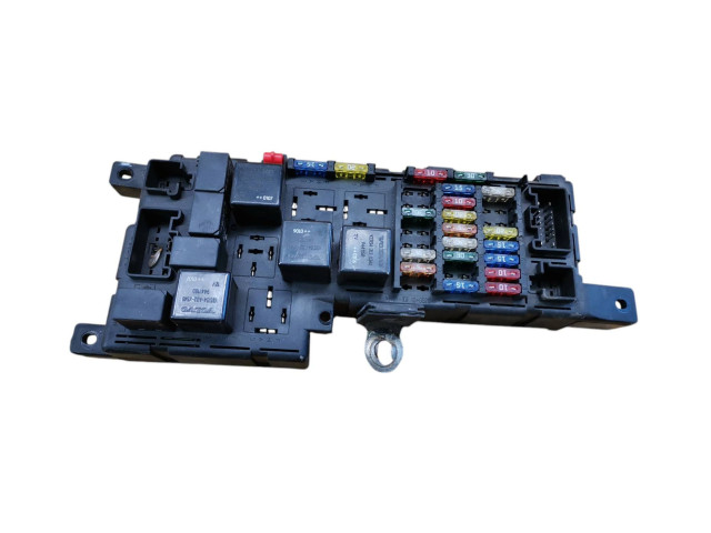   Pojistková skříňka 518322110, 9452993   Volvo V70 2003