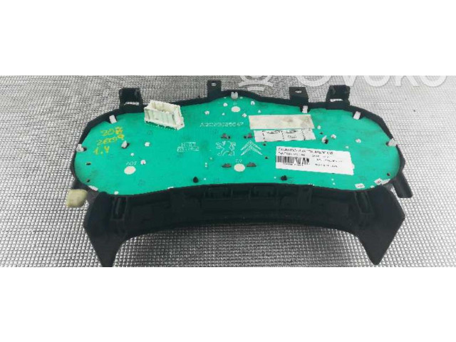 Přístrojová deska  Peugeot 207 2009 96629004680  