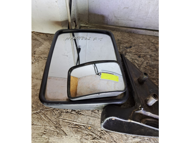 Zpětné zrcátko  levé Hyundai H-100 1995  E4011301, 011301  