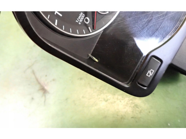 Панель приборов 1K8920972A   Volkswagen Scirocco       