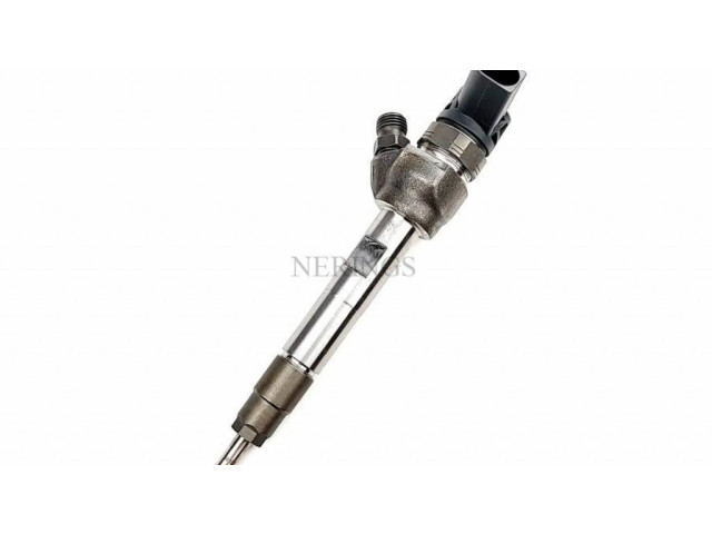 Vstřikovač 0445110743, 13538514149   BMW 4 F36 Gran coupe  pro naftový motor 2.0  