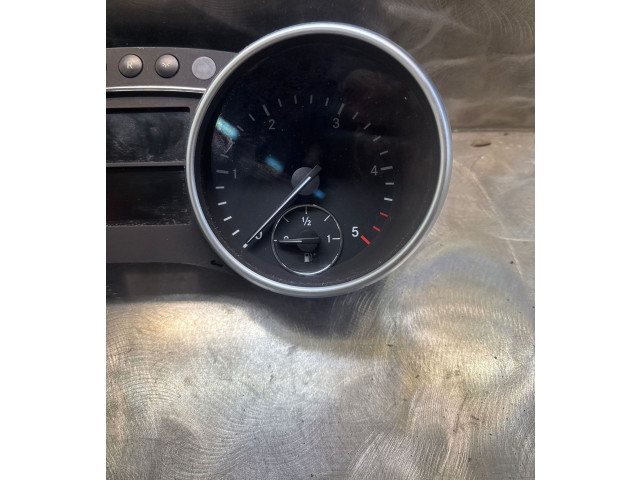 Панель приборов a1645409047   Mercedes-Benz ML W164       