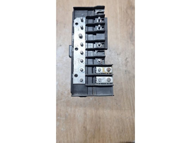 Блок предохранителей 1K0937125A, 017183071   Volkswagen Golf Plus    
